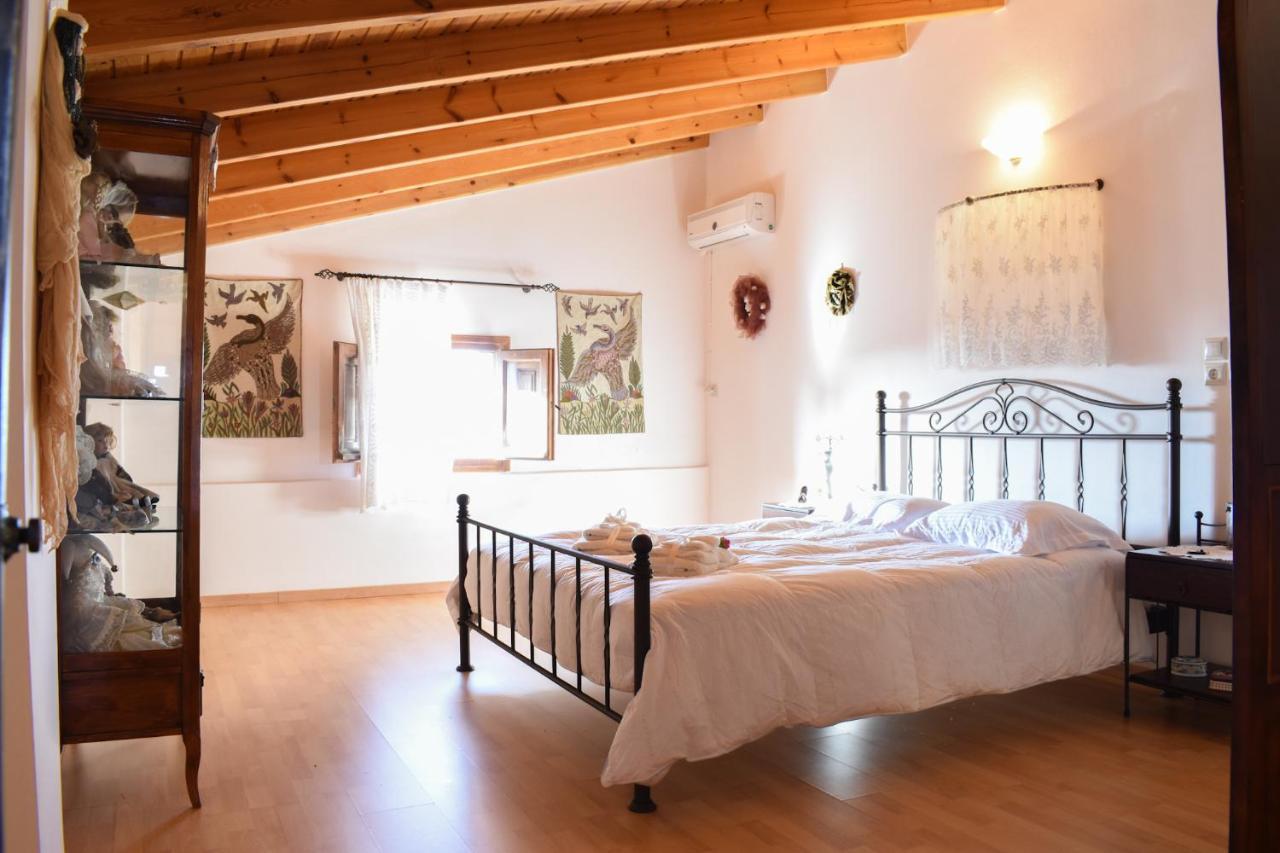 Amber Seaview Villa By The Olive Groves Kalamata Exterior foto
